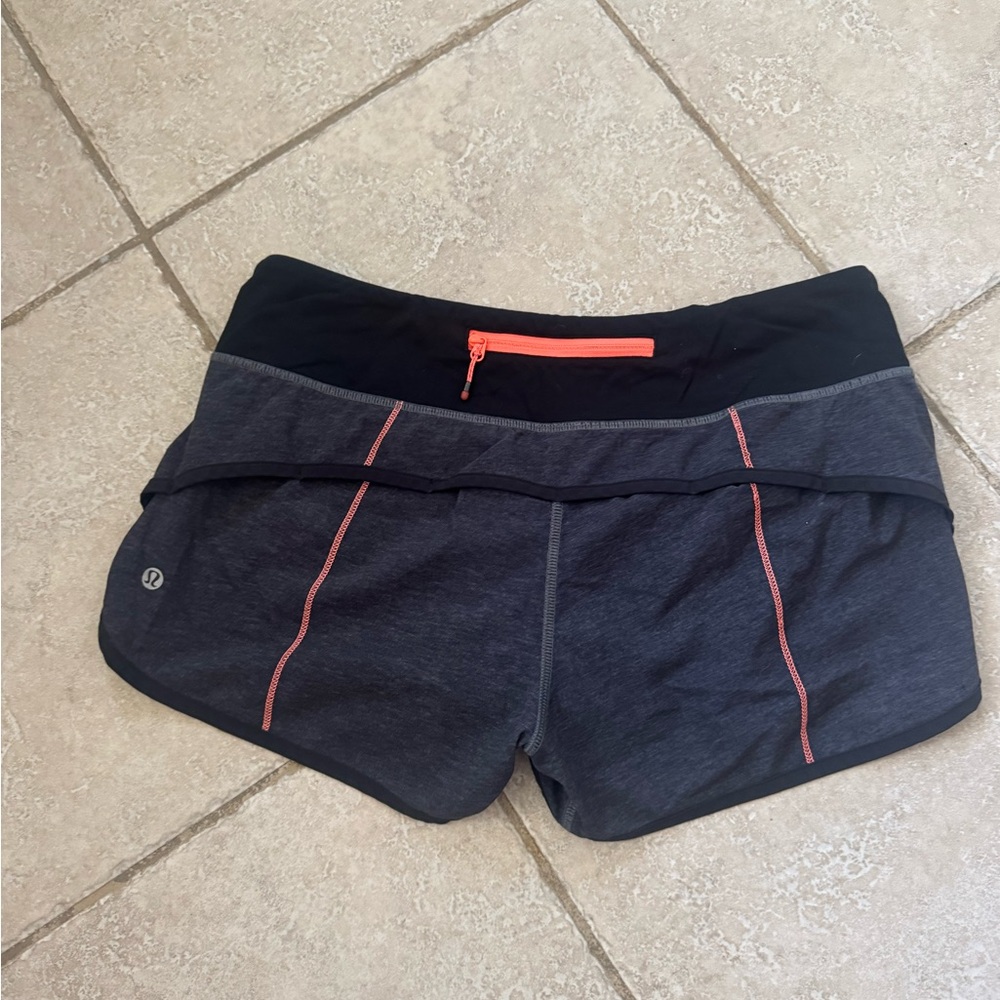 lululemon athletica Women's Black and Gray Shorts